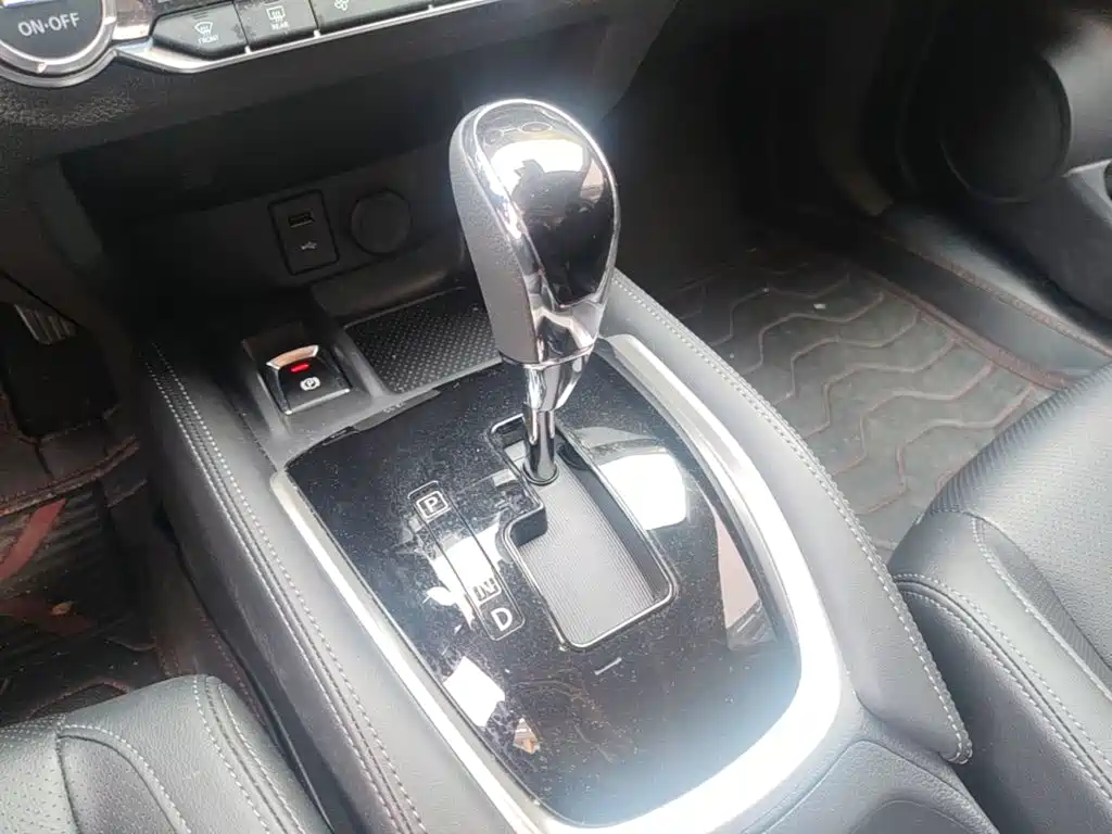 Nissan X-Trail — миниатюра 14