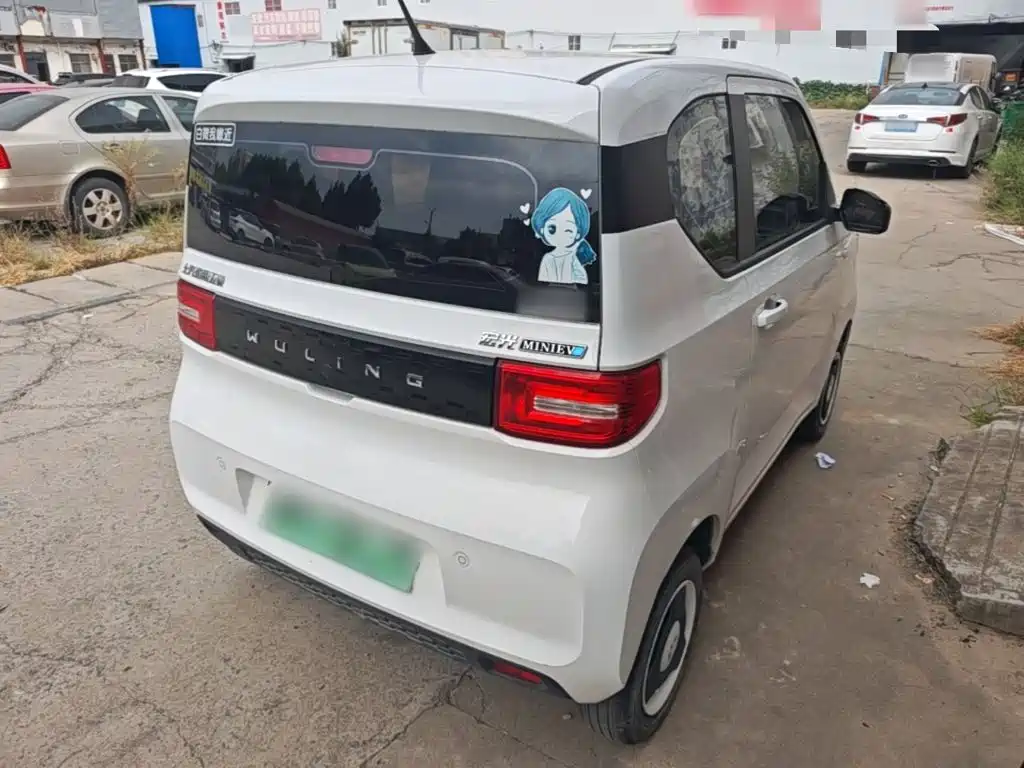 Wuling MINIEV — миниатюра 7
