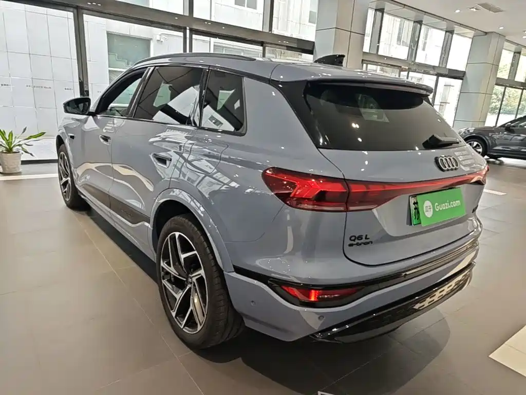 Audi Q6L e-tron — миниатюра 5