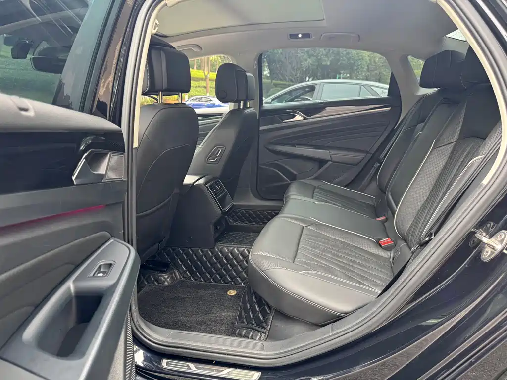 Volkswagen Passat — миниатюра 6
