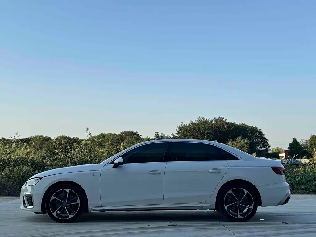 Audi A4L — миниатюра 3