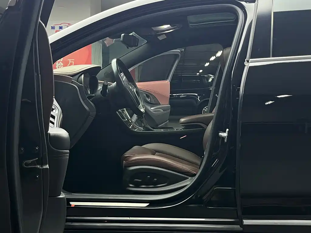 Buick LaCrosse — миниатюра 14