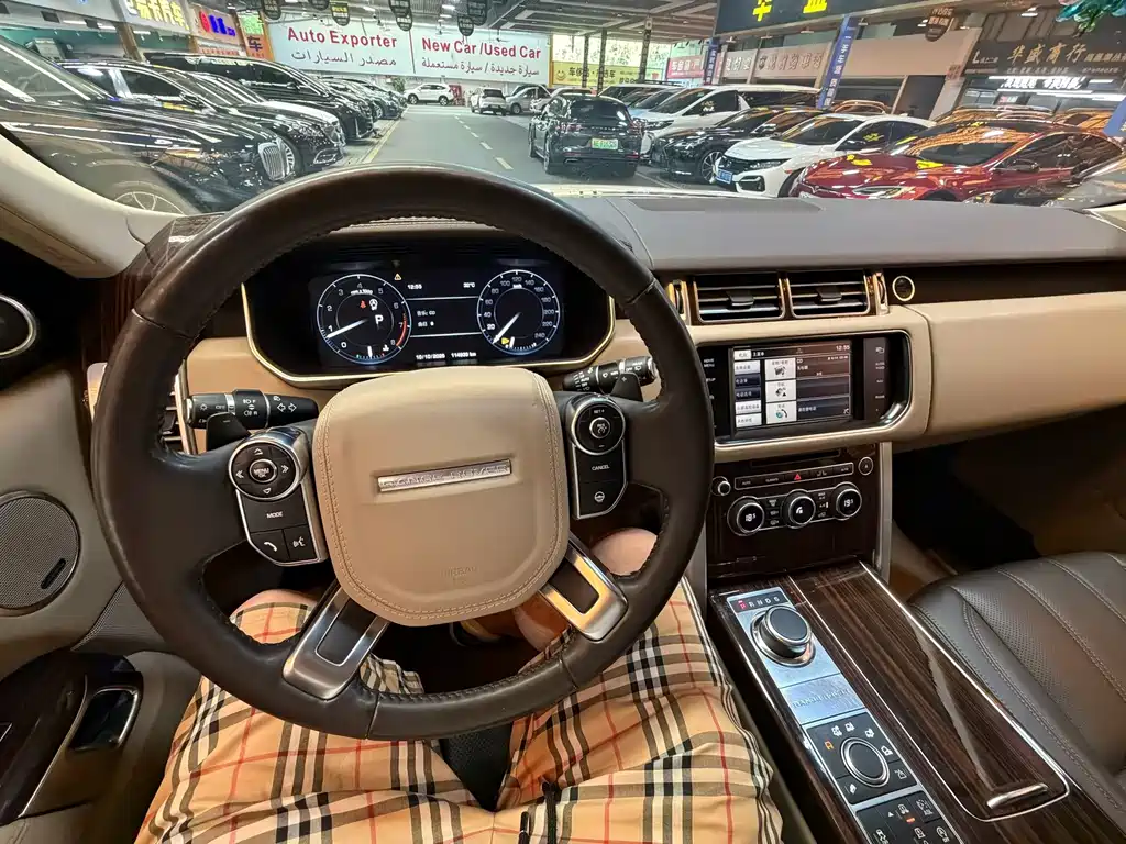 Land Rover Range Rover — миниатюра 8