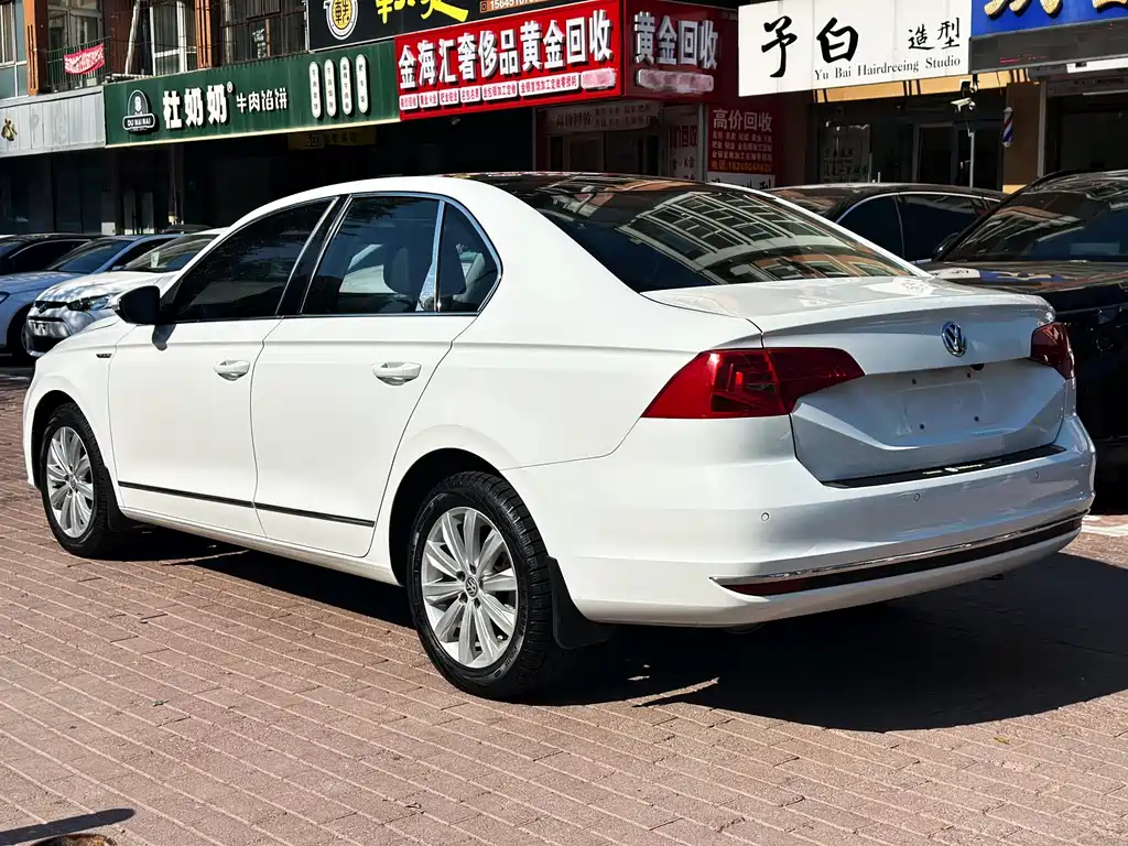 Volkswagen Bora — миниатюра 6