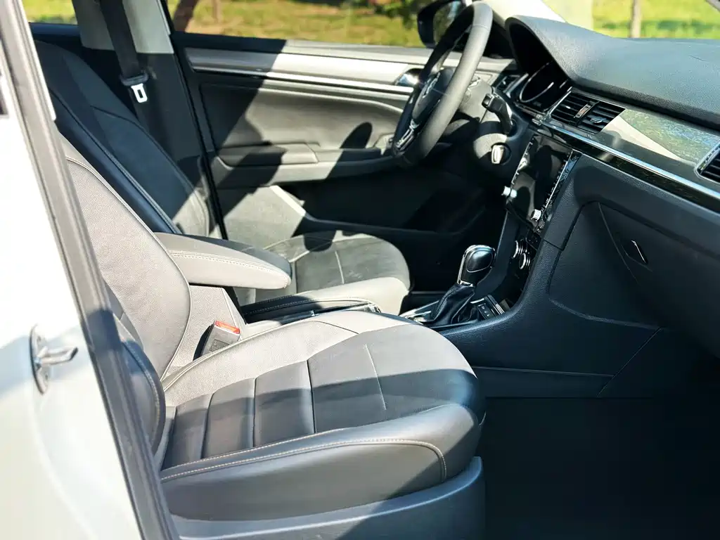Volkswagen Bora — миниатюра 12