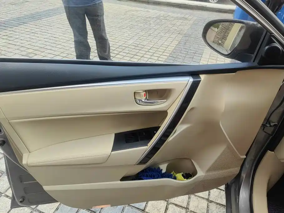 Toyota Corolla — миниатюра 7