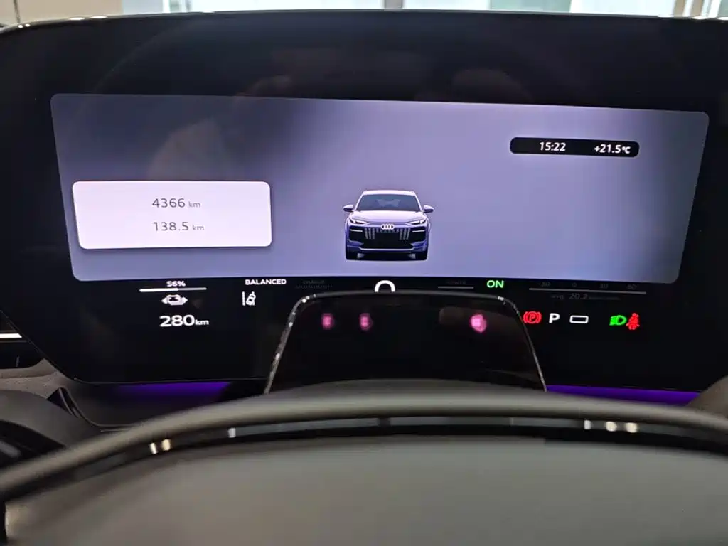 Audi Q6L e-tron — миниатюра 12