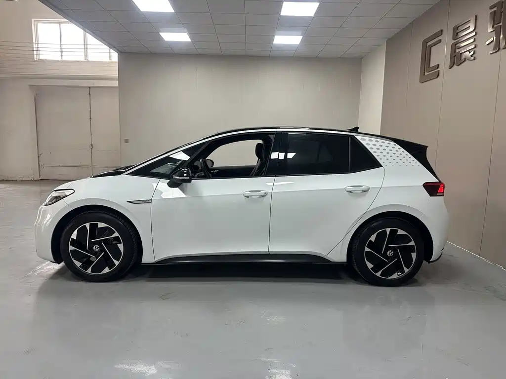 Volkswagen ID.3 — миниатюра 7