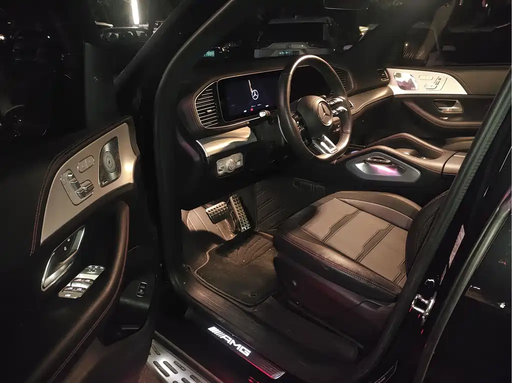 Mercedes-Benz GLE AMG — миниатюра 2