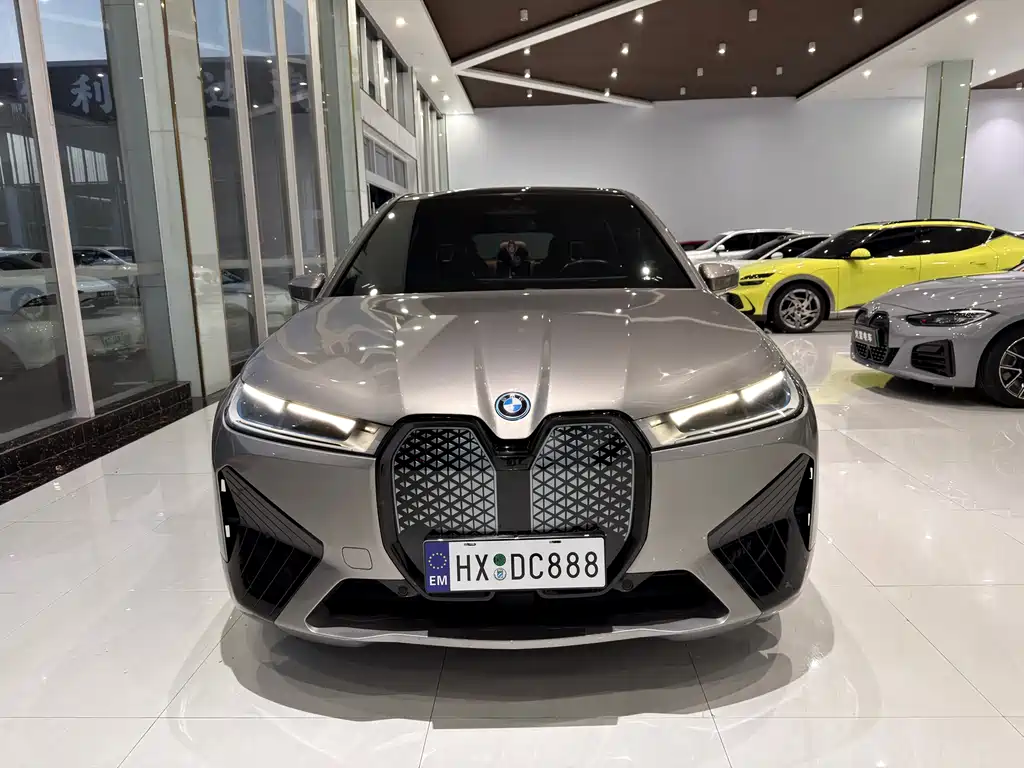 BMW iX 2022