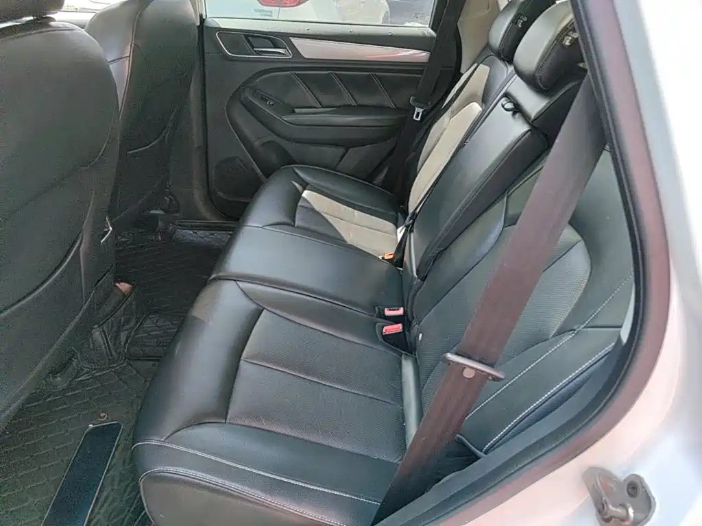 Roewe RX5 — миниатюра 17