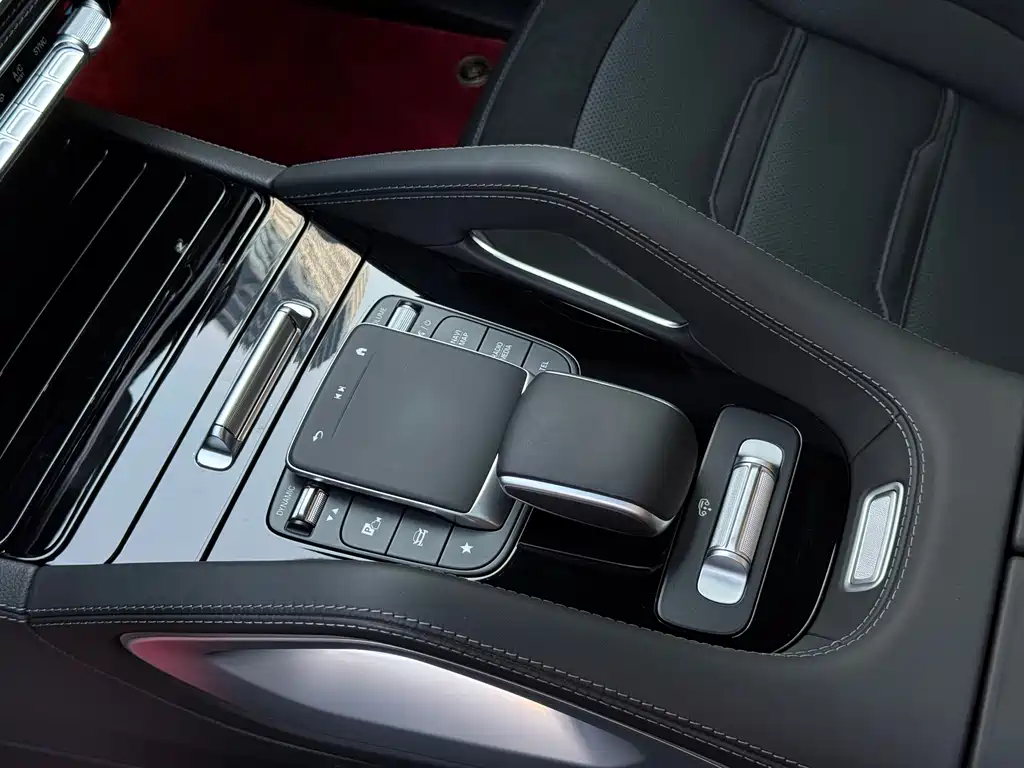 MERCEDES-BENZ GLE COUPE AMG