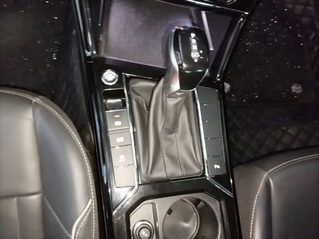 Volkswagen Passat — миниатюра 14