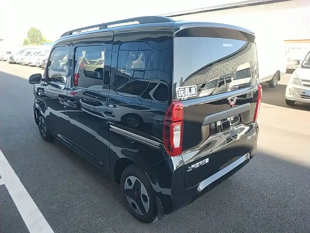 Wuling Zhiguang EV — миниатюра 5