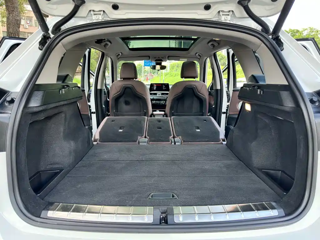 BMW X1 — миниатюра 11