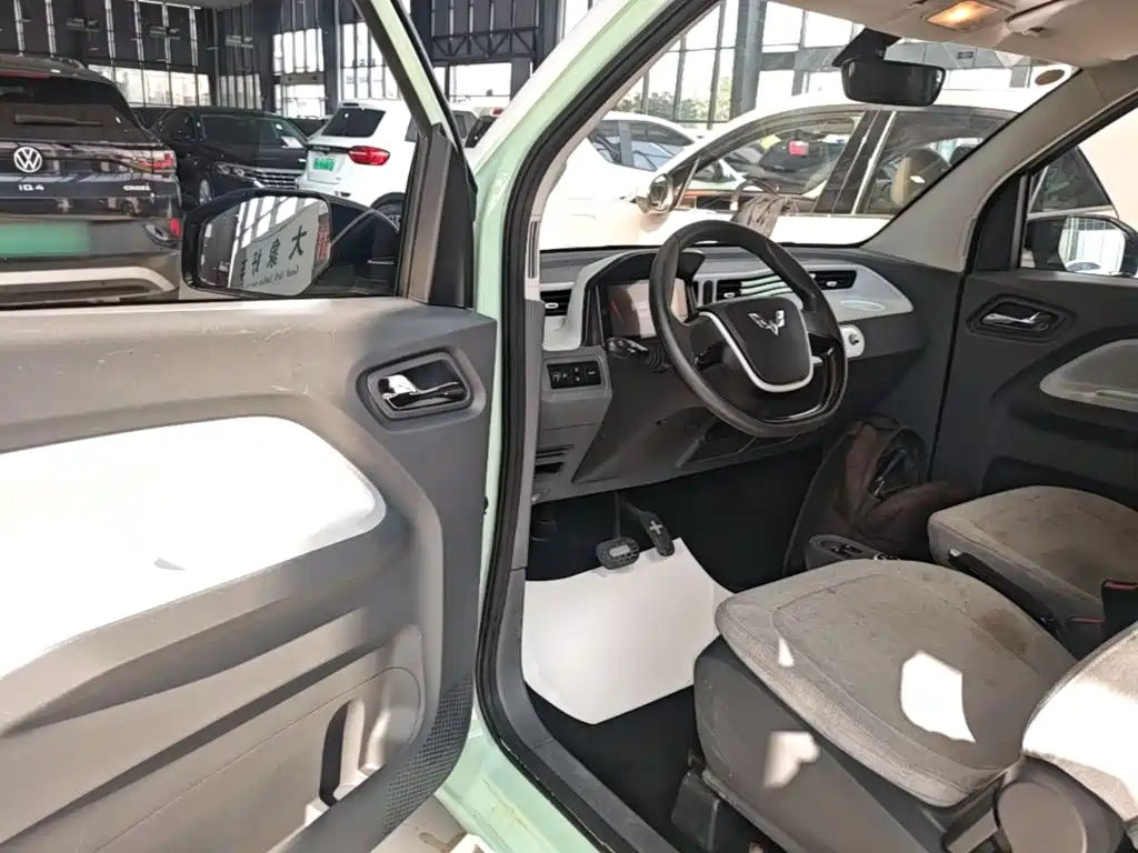 Wuling MINIEV — миниатюра 16
