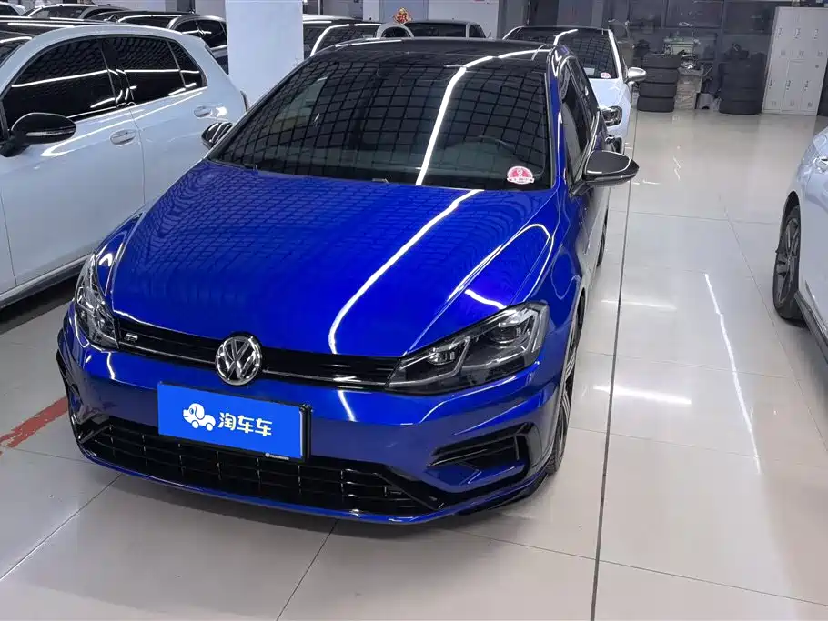 Volkswagen Golf 2017 2.0TSI R