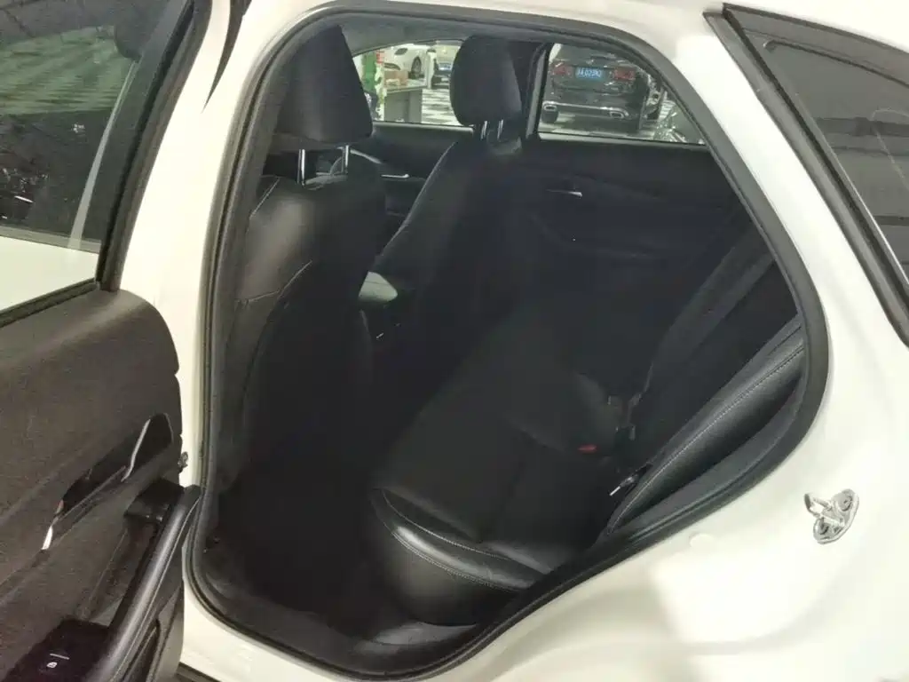 Mazda CX-30 — миниатюра 17