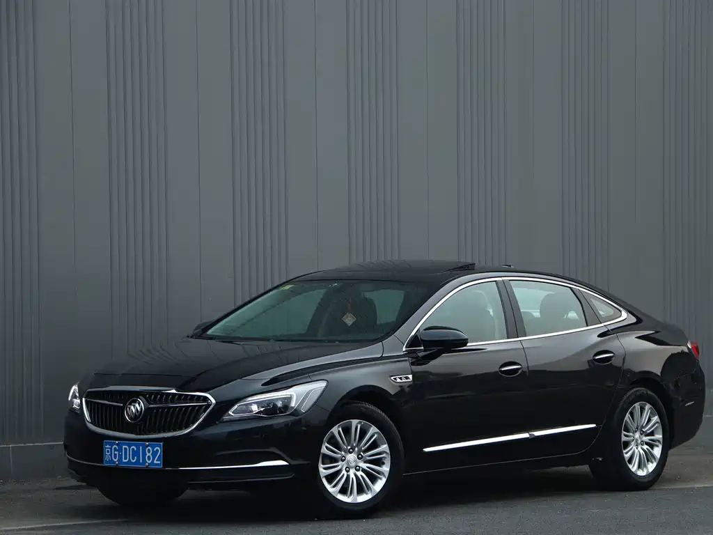 BUICK LACROSSE
