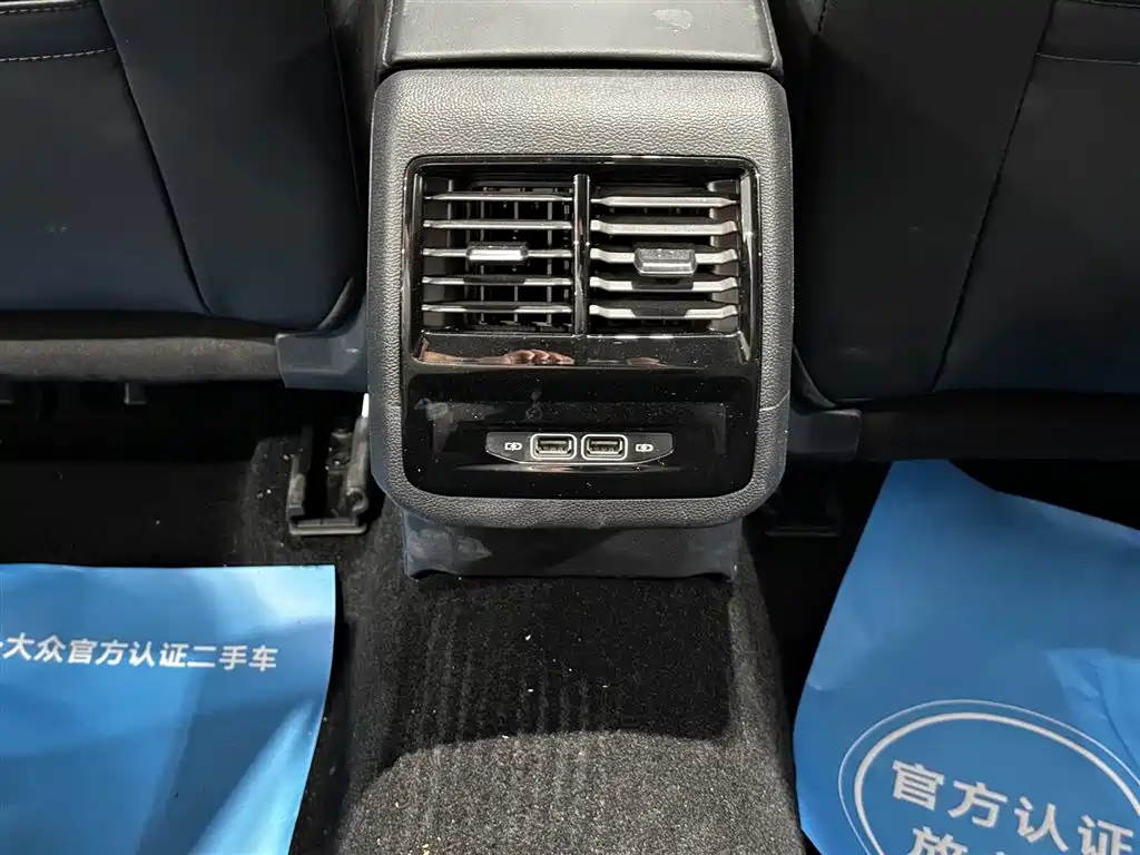Volkswagen Sagitar — миниатюра 12