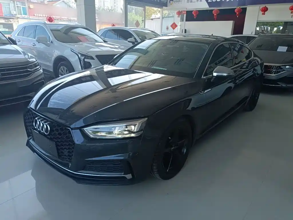 Audi A5 (Import)