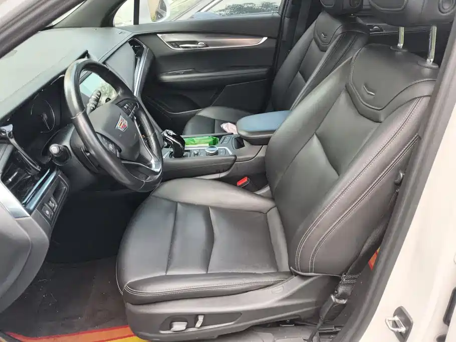 Cadillac XT6 — миниатюра 9