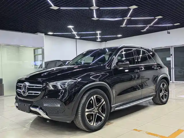 MERCEDES-BENZ GLE