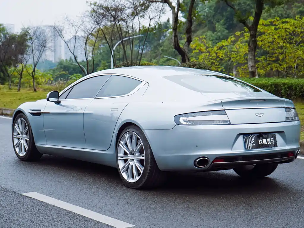 Aston Martin Rapide 2010 6.0L