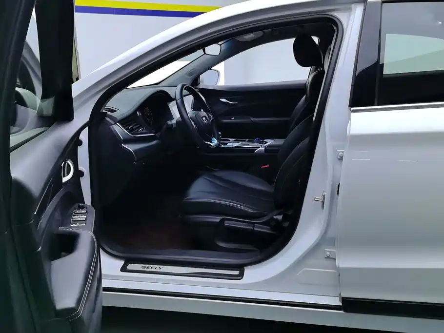 Geely Borui Hybrid — миниатюра 9