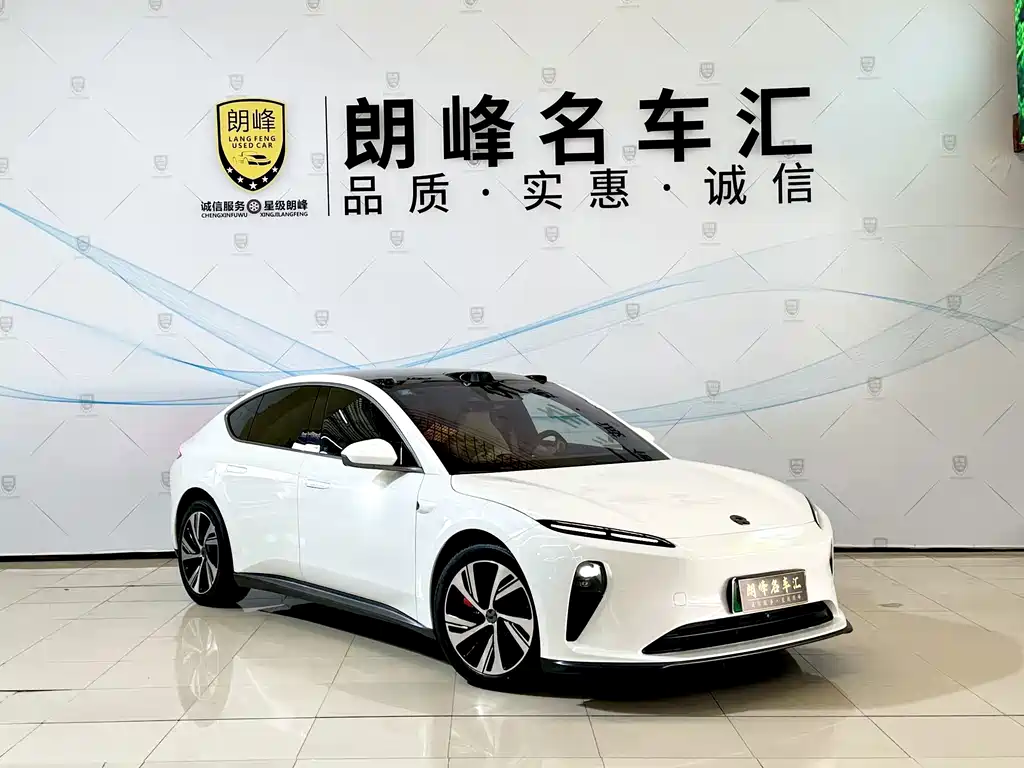 NIO ET5 — миниатюра 3
