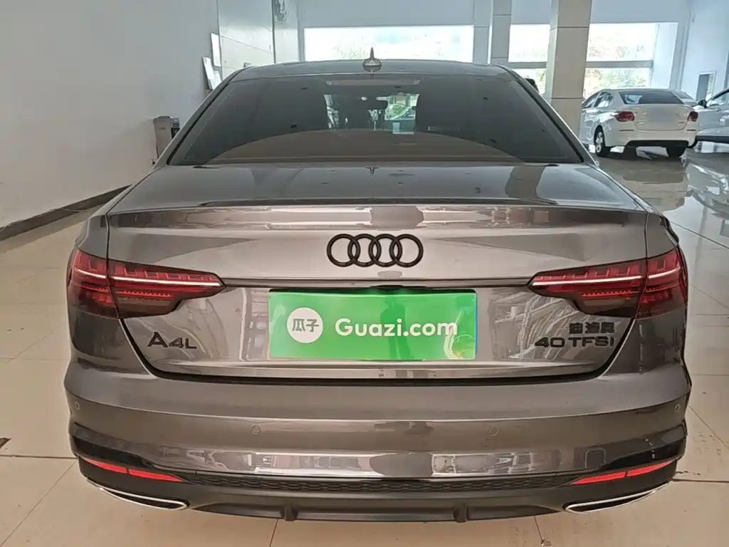 Audi A4L — миниатюра 6