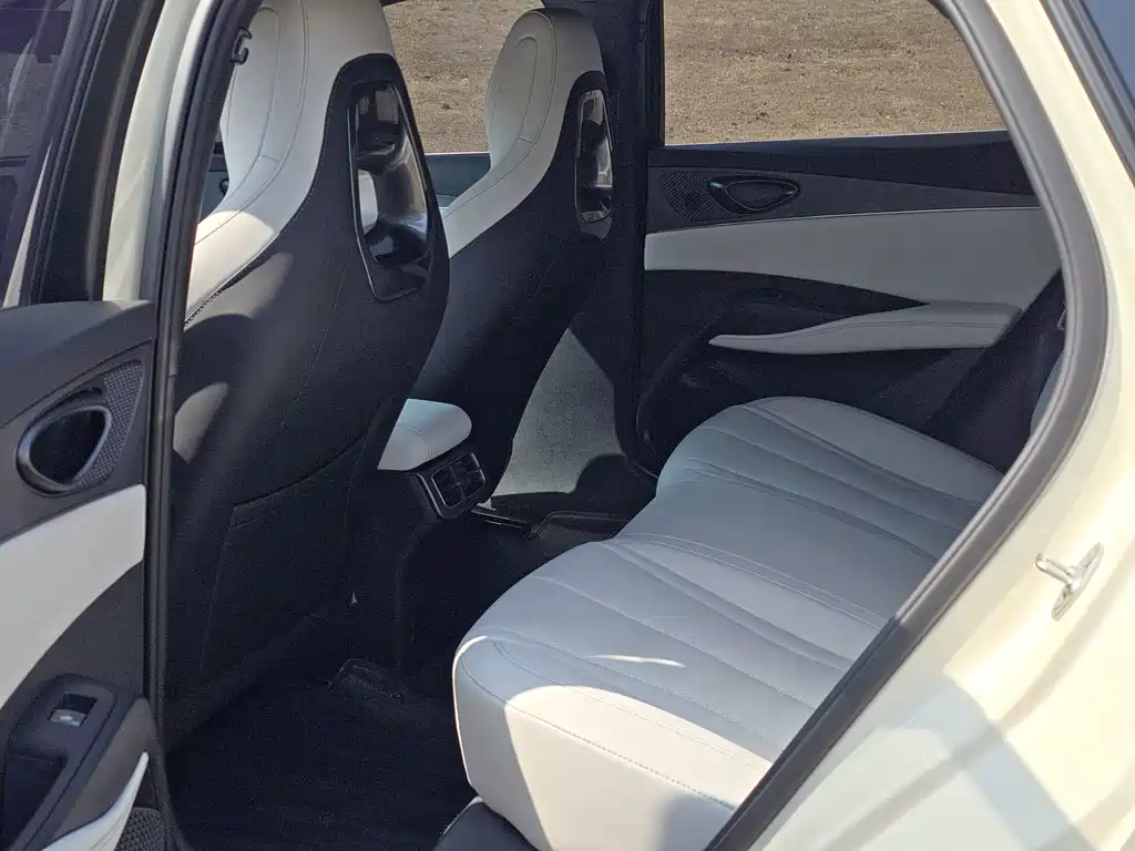 BYD SEAL 06 NEW ENERGY