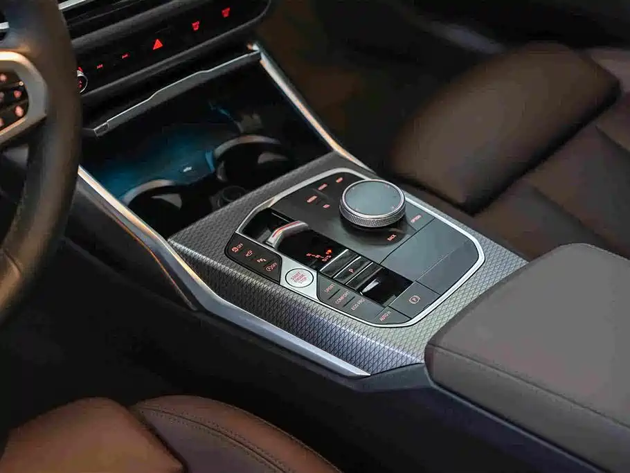 BMW 3 Series — миниатюра 8