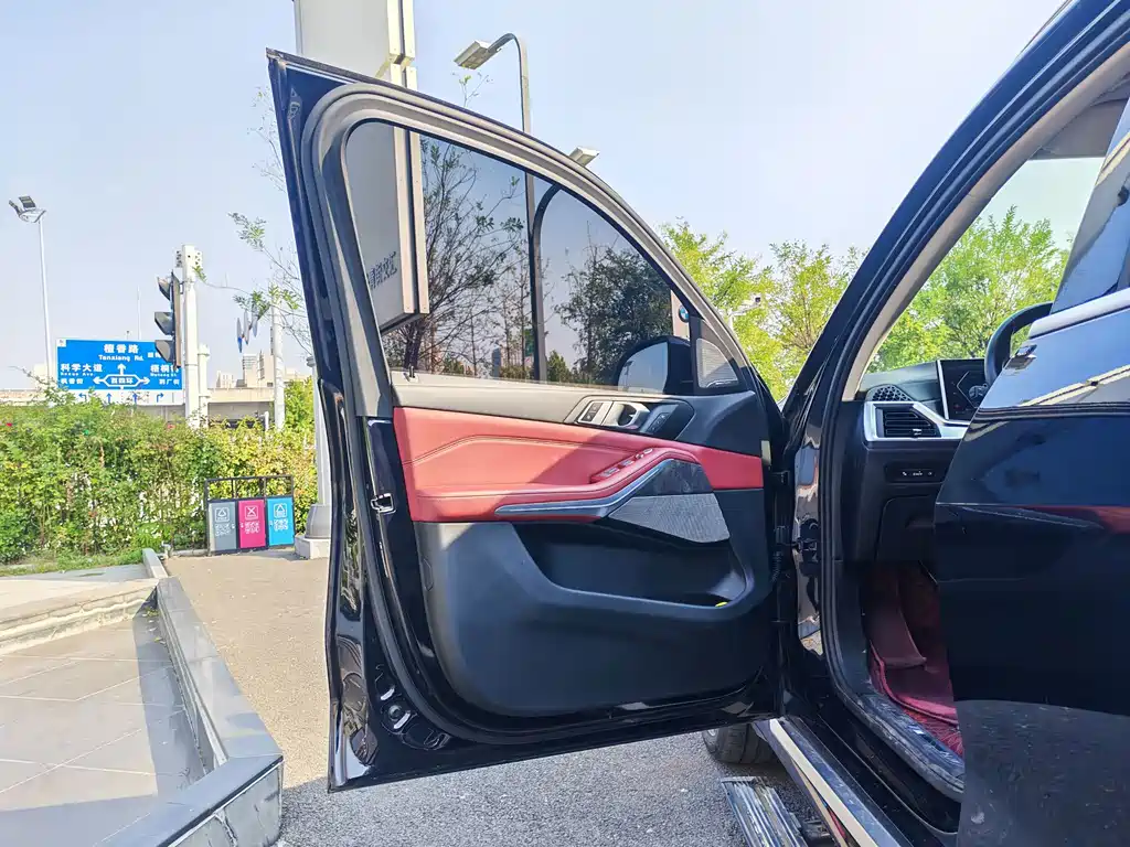 BMW X5 — миниатюра 10