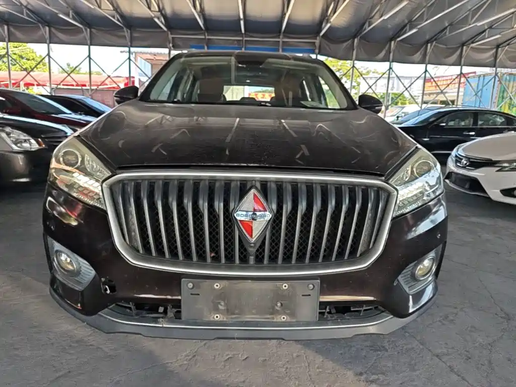 Borgward BX7 — миниатюра 3