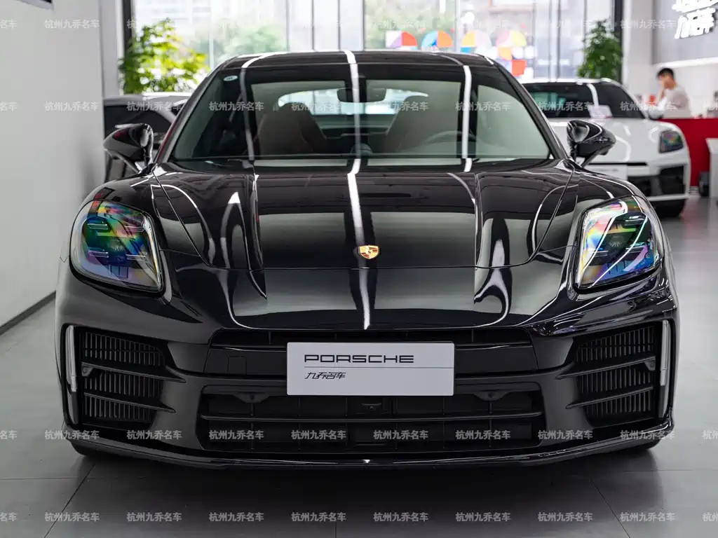 Porsche Panamera — миниатюра 2