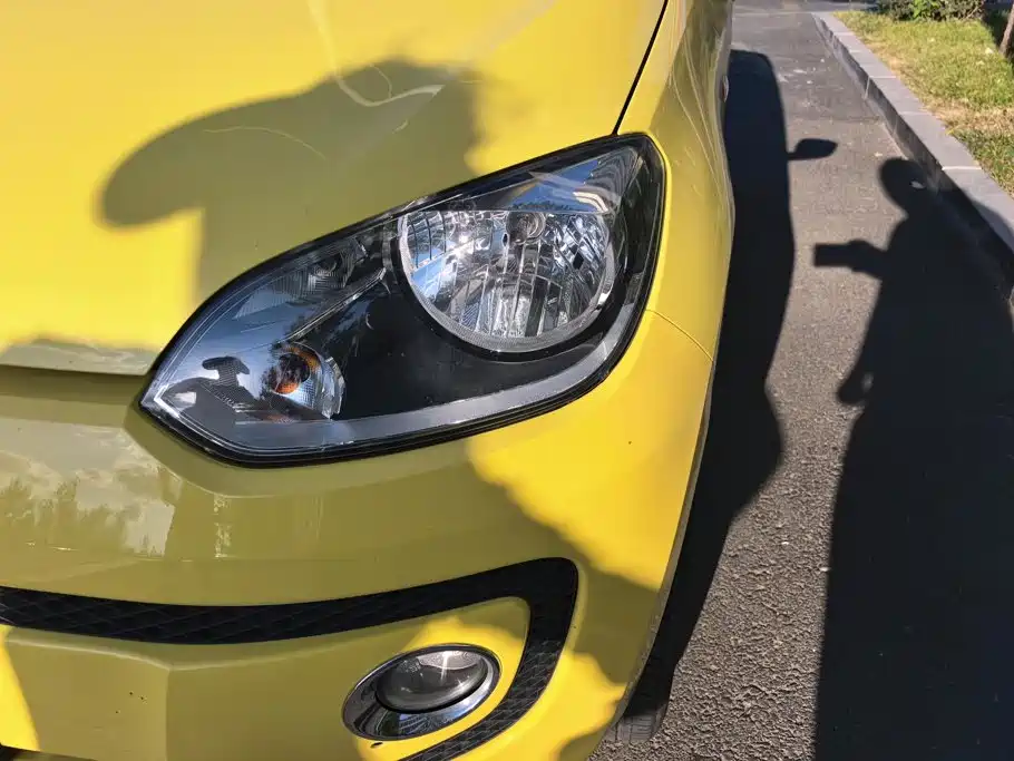 Volkswagen up! — миниатюра 5