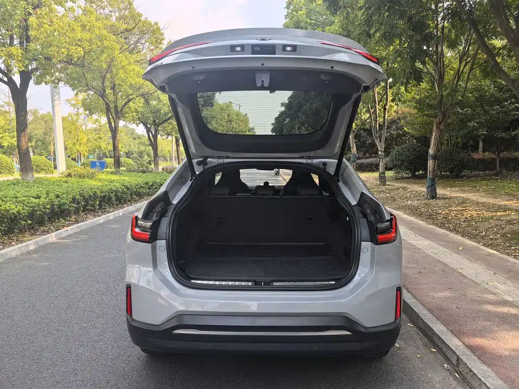 NIO EC6 — миниатюра 8