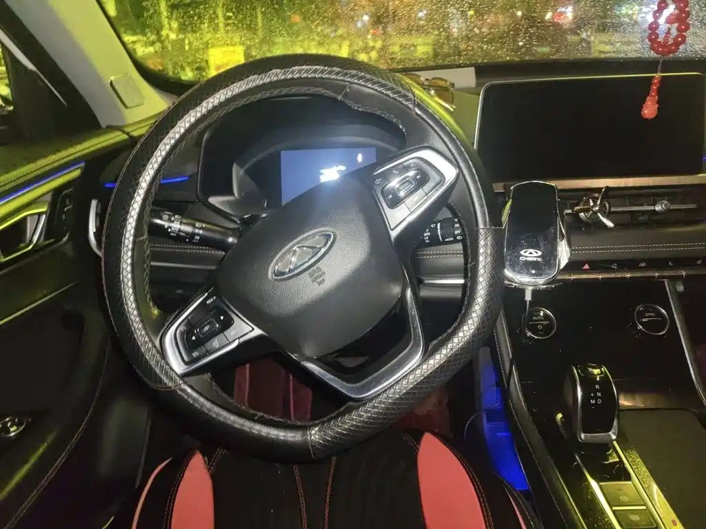 Chery Tiggo 8 — миниатюра 3