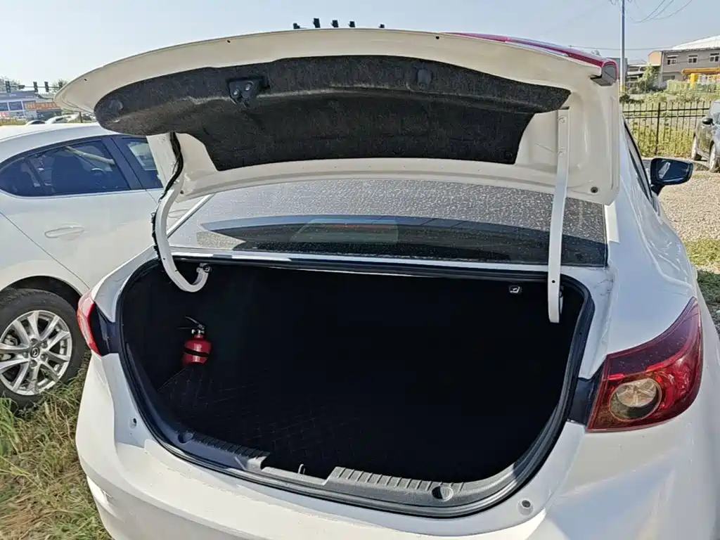 Mazda 3 Axela — миниатюра 19