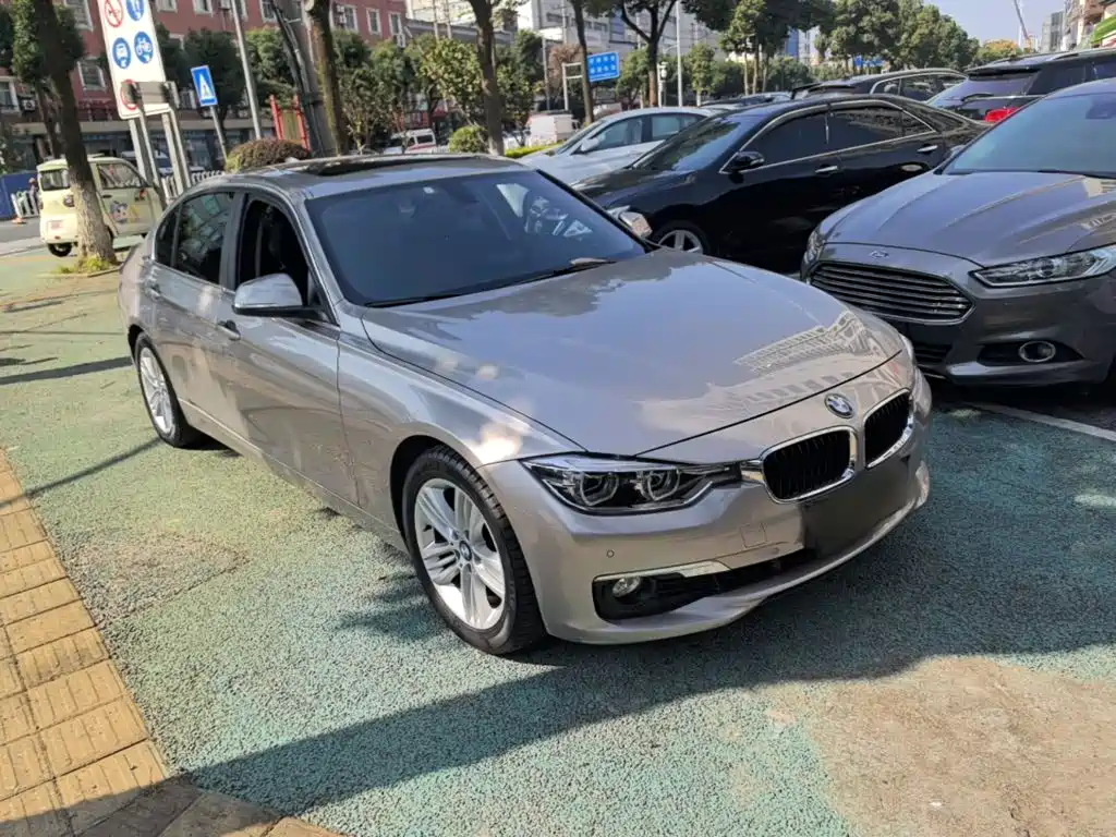 BMW 3 Series — миниатюра 4