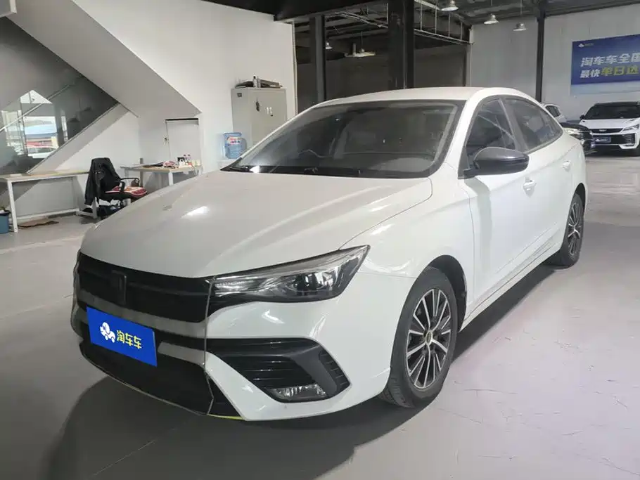 Roewe i5