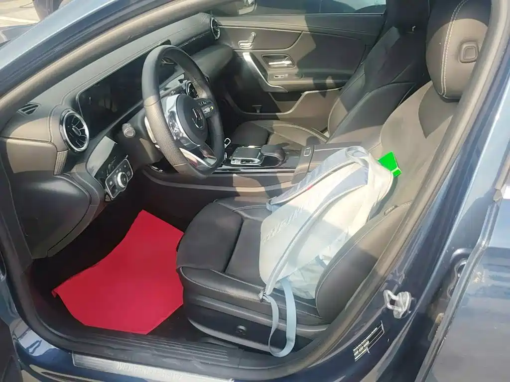 Mercedes-Benz A-Class — миниатюра 15