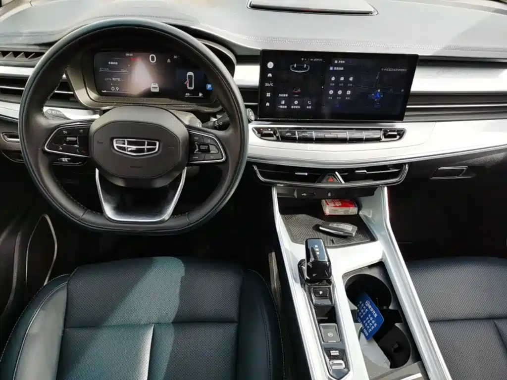 Geely Jia Ji — миниатюра 10