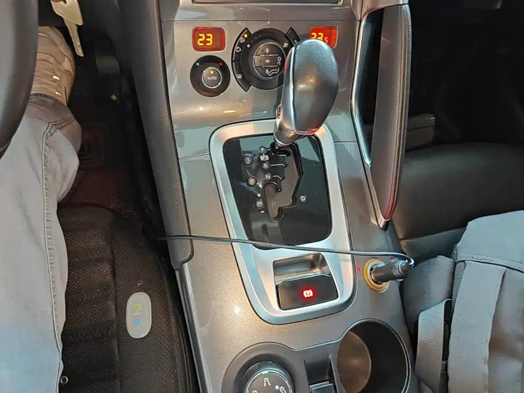 Peugeot 3008 — миниатюра 14