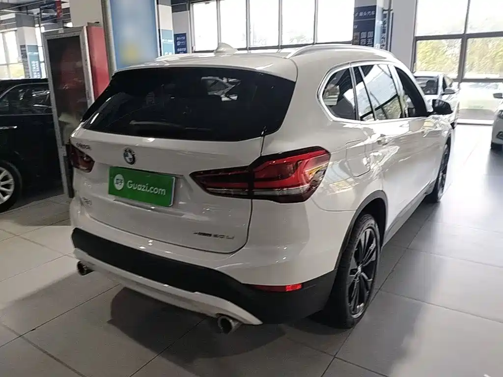 BMW X1 — миниатюра 7