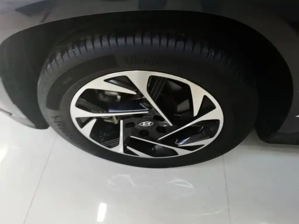 Hyundai Custo — миниатюра 23