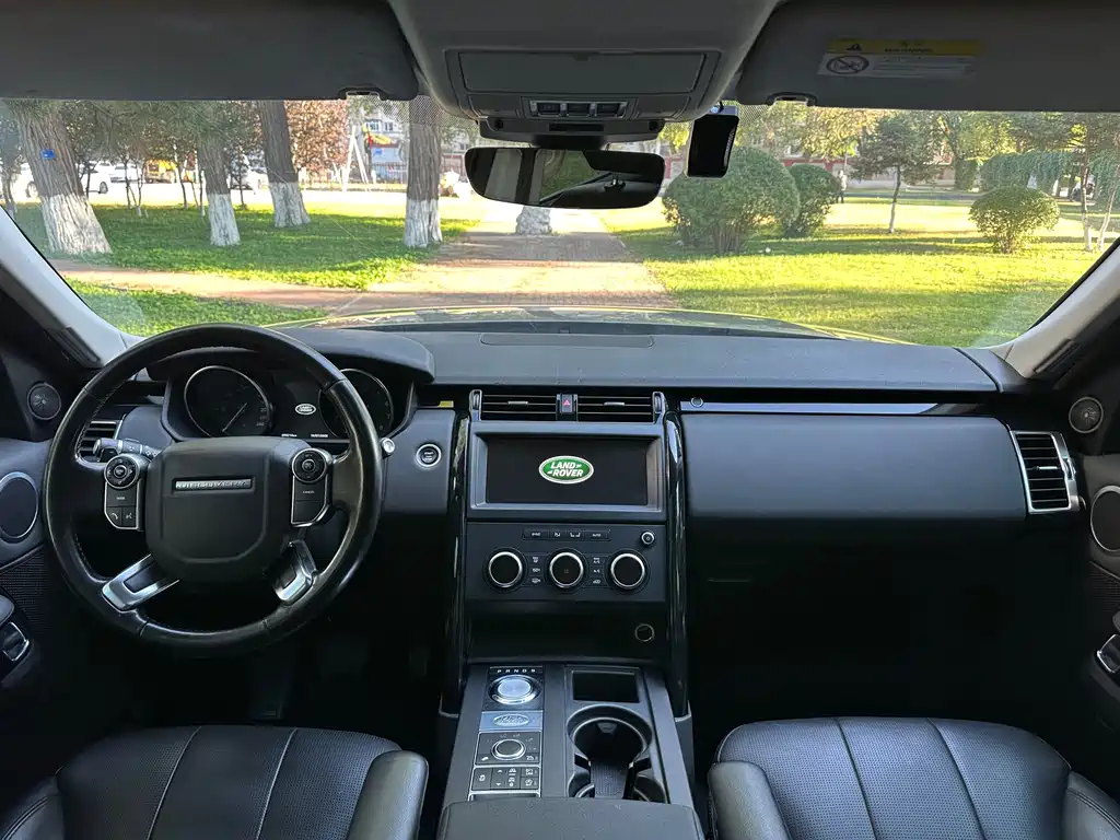 Land Rover Discovery — миниатюра 21