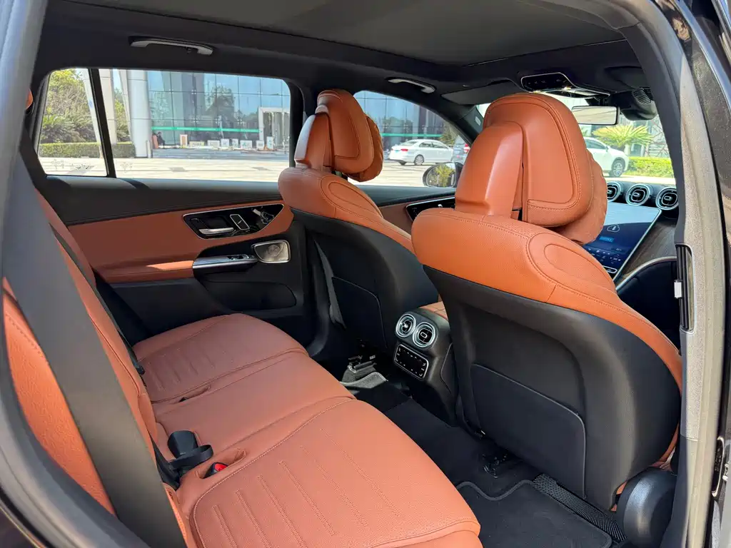 Mercedes-Benz GLC — миниатюра 13