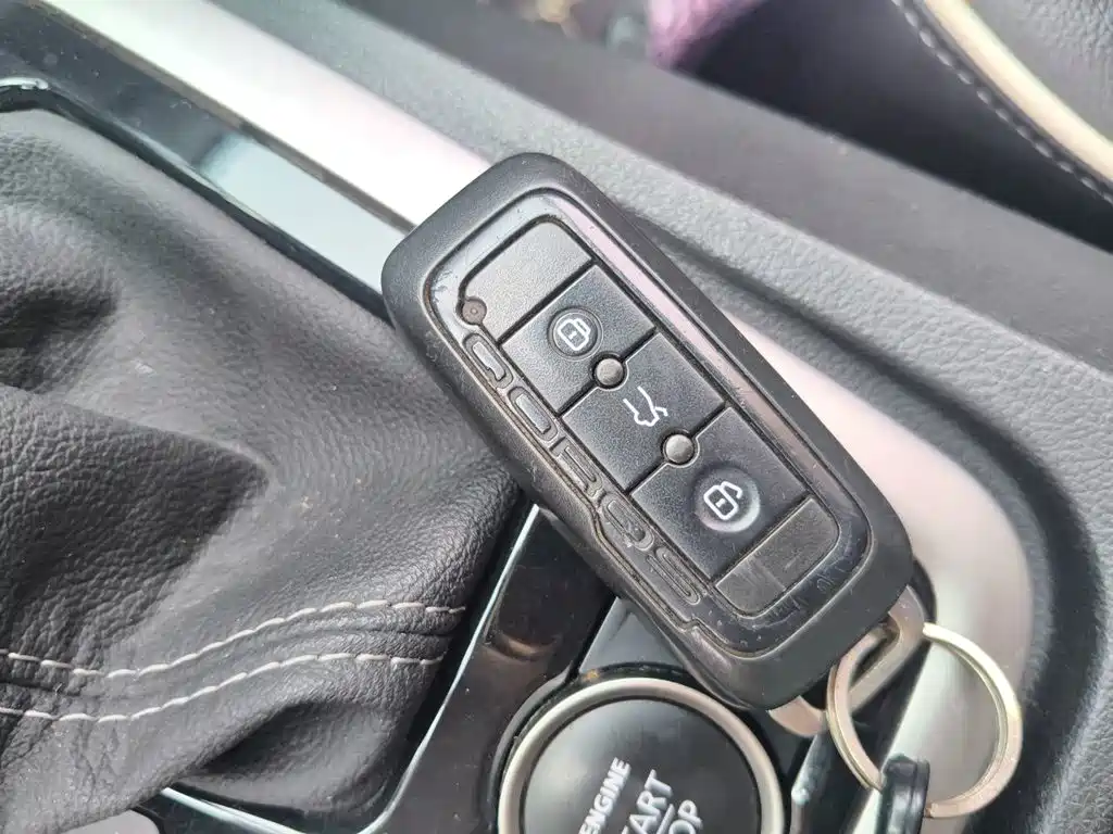 Qoros Qoros 3 — миниатюра 9